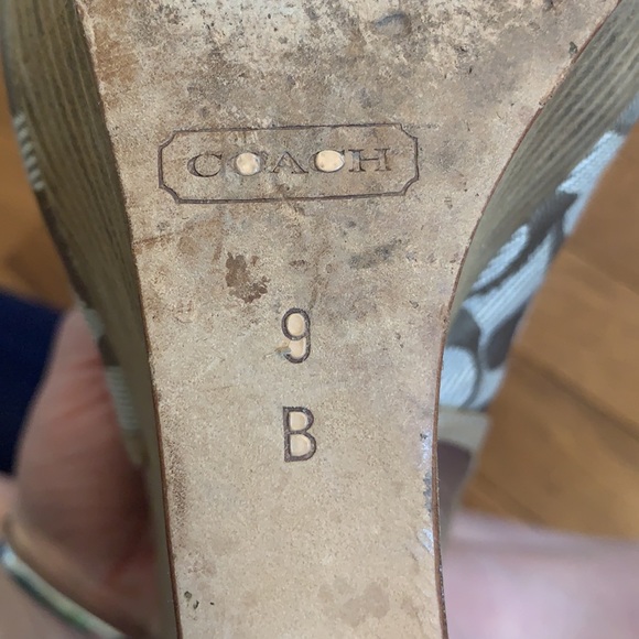 Coach wedges size 9 - Picture 6 of 8